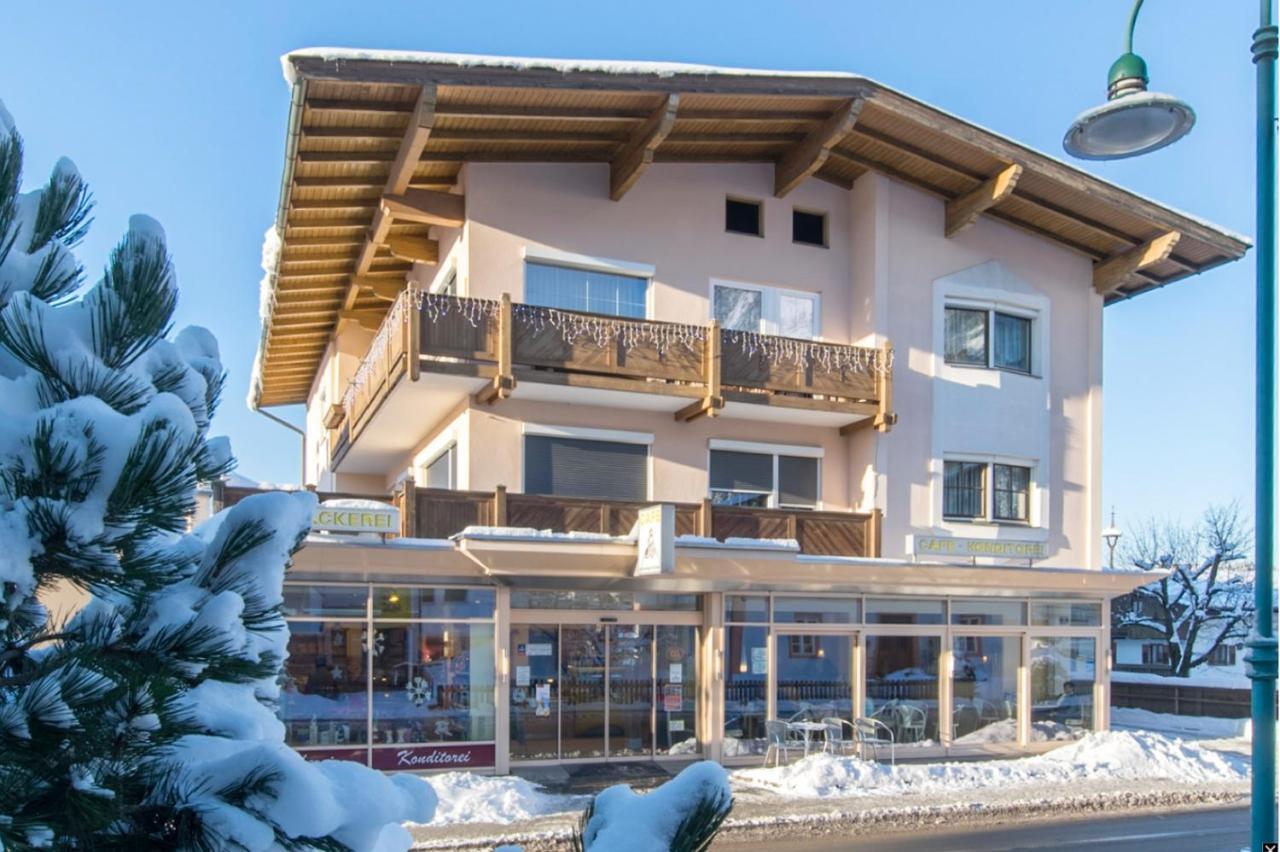 Schenkenfelder Guest house *